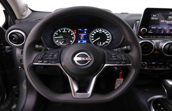 NISSAN_NISSAN_JUKE_2547613_9.jpg