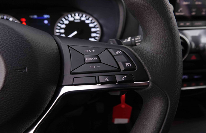 NISSAN_NISSAN_JUKE_2547616_16.jpg