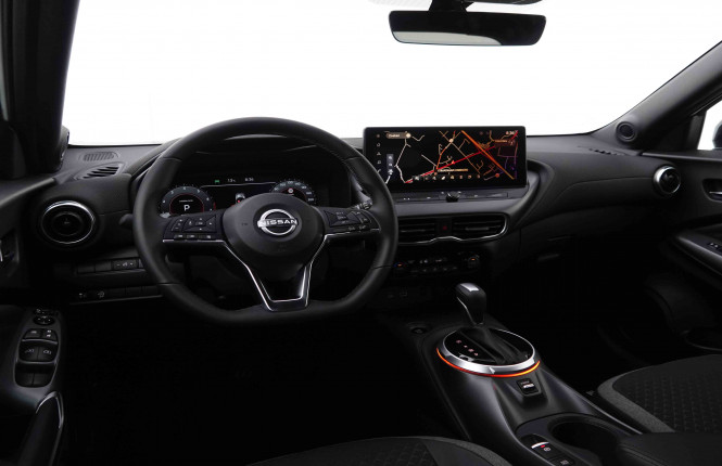 NISSAN_NISSAN_JUKE_2547727_7.jpg