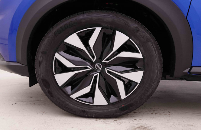 NISSAN_NISSAN_JUKE_2549291_17.jpg