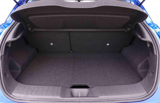 NISSAN_NISSAN_JUKE_2549291_5.jpg