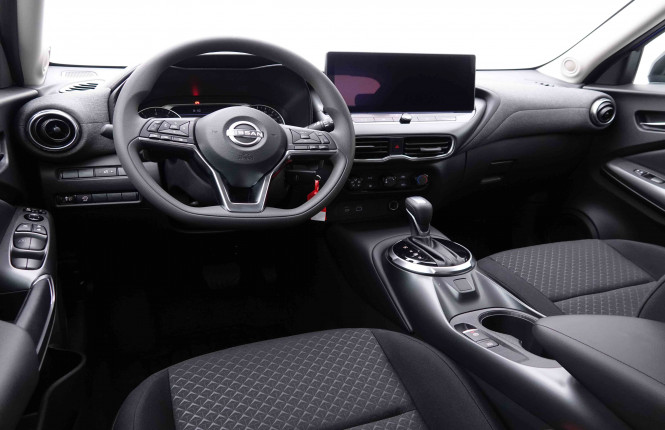 NISSAN_NISSAN_JUKE_2549291_7.jpg
