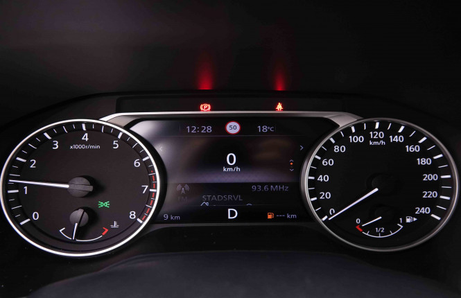 NISSAN_NISSAN_JUKE_2549292_13.jpg