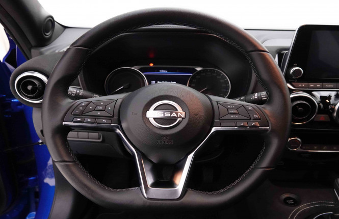 NISSAN_NISSAN_JUKE_2652234_8.jpg