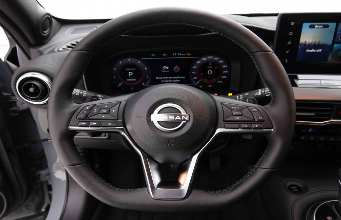NISSAN_NISSAN_JUKE_2653038_8.jpg