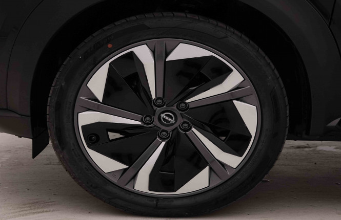 NISSAN_NISSAN_JUKE_2653044_20.jpg