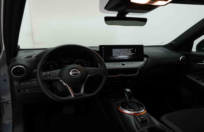 NISSAN_NISSAN_JUKE_2653187_7.jpg