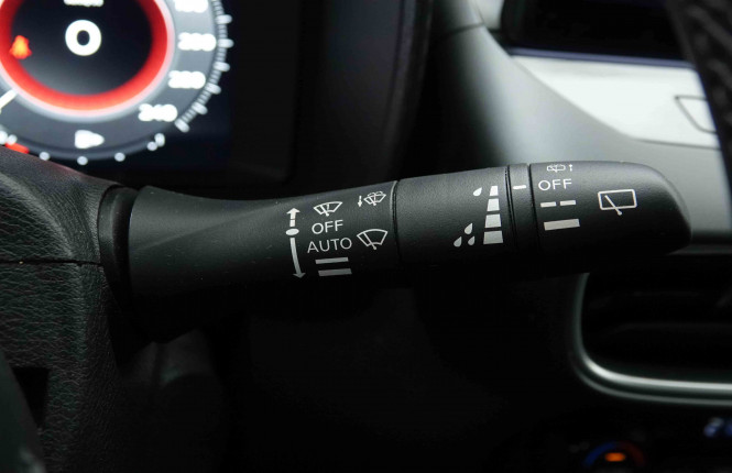 NISSAN_NISSAN_JUKE_2653192_15.jpg