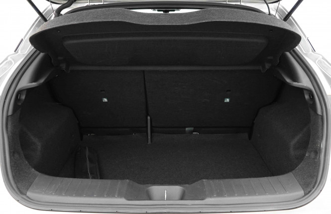 NISSAN_NISSAN_JUKE_2653194_5.jpg