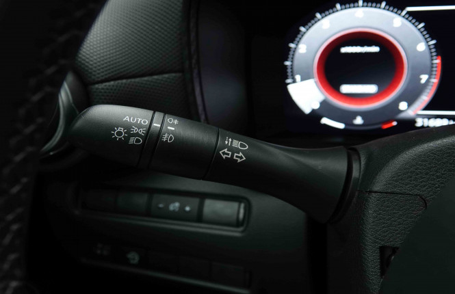 NISSAN_NISSAN_JUKE_2653357_14.jpg