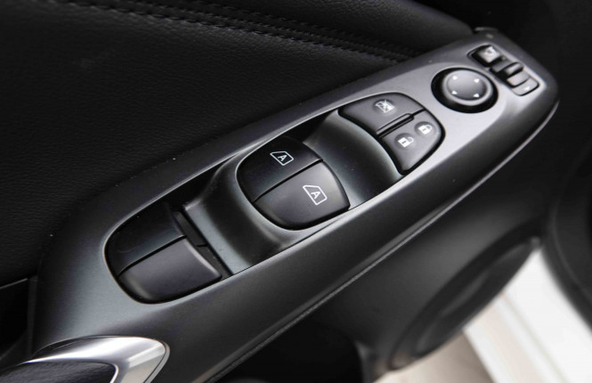 NISSAN_NISSAN_JUKE_2653358_18.jpg NISSAN_NISSAN_JUKE_2653358_18.jpg