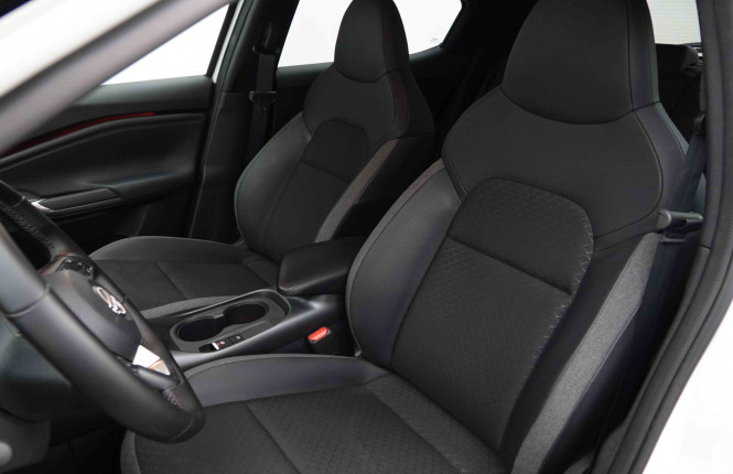 NISSAN_NISSAN_JUKE_2653358_6.jpg NISSAN_NISSAN_JUKE_2653358_6.jpg