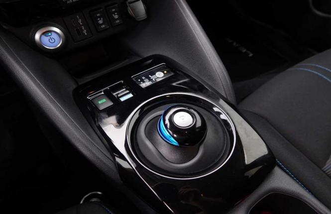 NISSAN_NISSAN_LEAF_2654704_15.jpg NISSAN_NISSAN_LEAF_2654704_15.jpg
