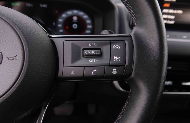 NISSAN_NISSAN_QASHQAI_2547152_17.jpg