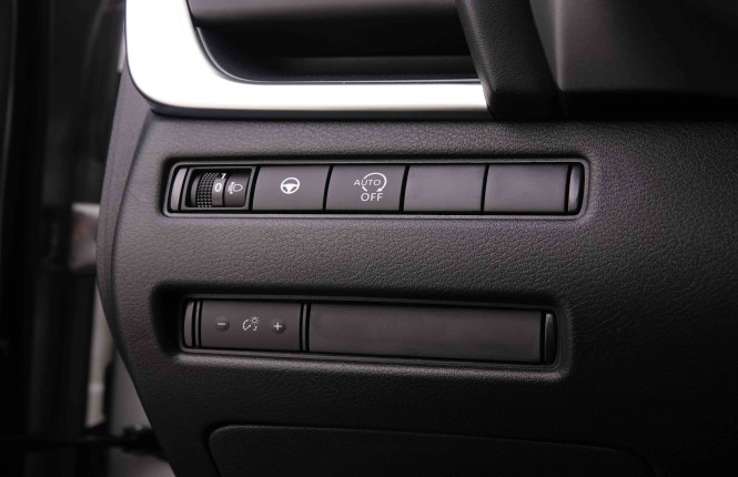 NISSAN_NISSAN_QASHQAI_2547547_8.jpg