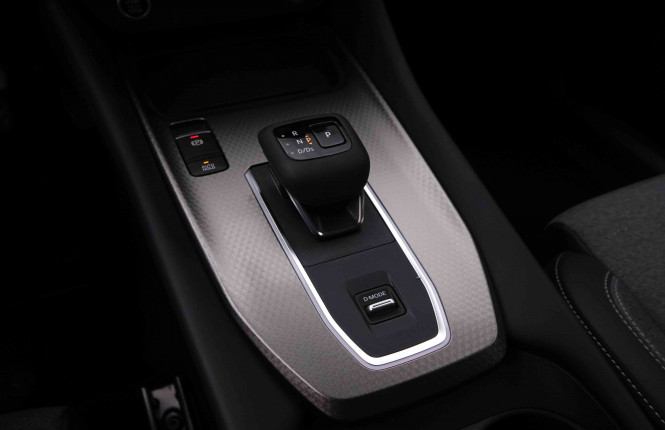 NISSAN_NISSAN_QASHQAI_2547602_13.jpg