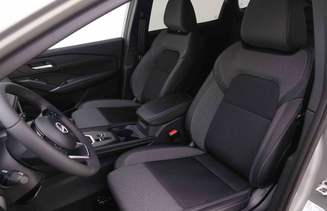 NISSAN_NISSAN_QASHQAI_2547907_6.jpg