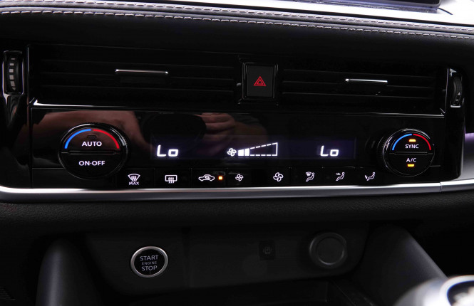 NISSAN_NISSAN_QASHQAI_2547911_13.jpg