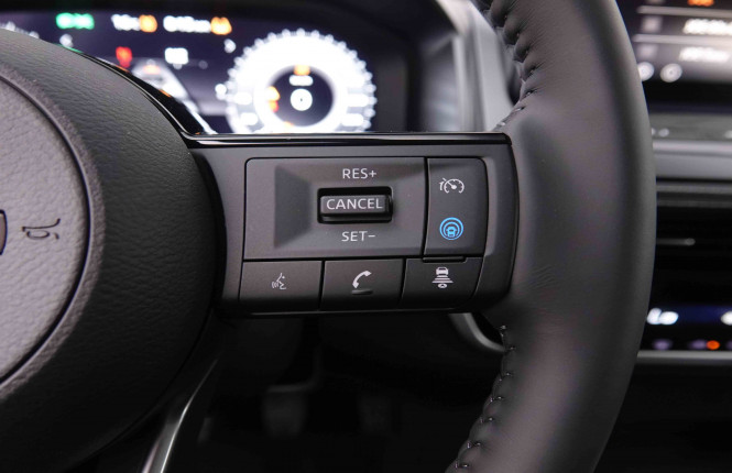 NISSAN_NISSAN_QASHQAI_2547913_19.jpg