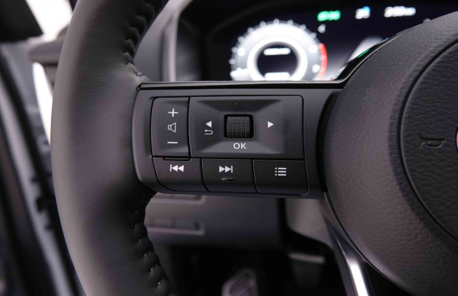 NISSAN_NISSAN_QASHQAI_2547915_16.jpg