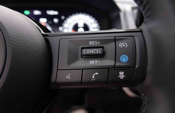 NISSAN_NISSAN_QASHQAI_2548811_17.jpg