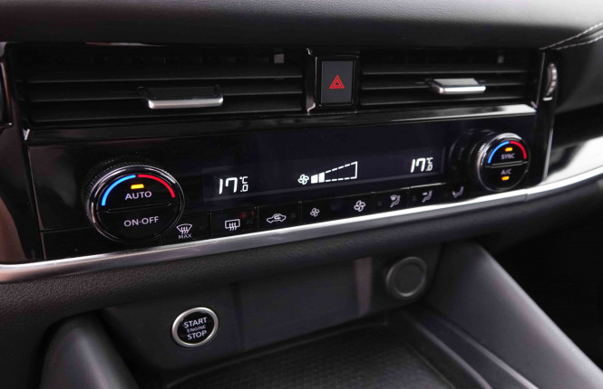 NISSAN_NISSAN_QASHQAI_2549183_13.jpg