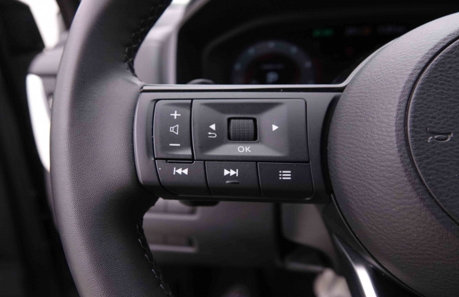 NISSAN_NISSAN_QASHQAI_2549183_17.jpg