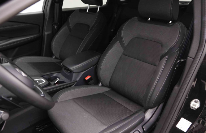 NISSAN_NISSAN_QASHQAI_2549184_6.jpg