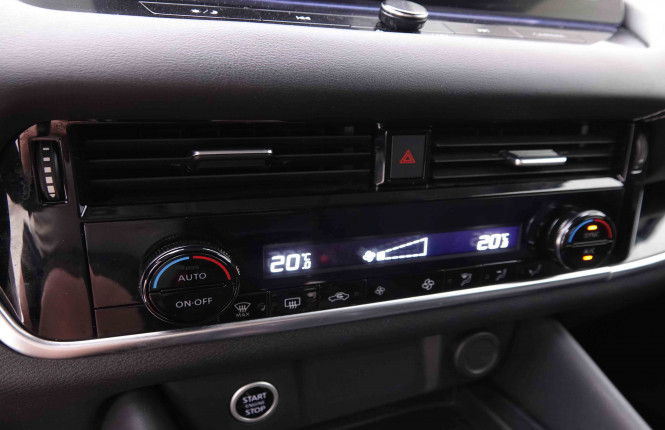 NISSAN_NISSAN_QASHQAI_2549186_13.jpg