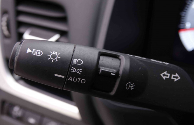 NISSAN_NISSAN_QASHQAI_2549186_15.jpg