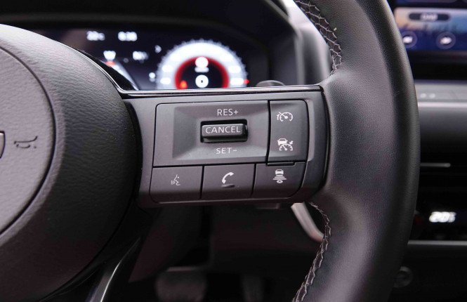 NISSAN_NISSAN_QASHQAI_2549186_18.jpg