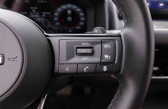 NISSAN_NISSAN_QASHQAI_2549187_18.jpg