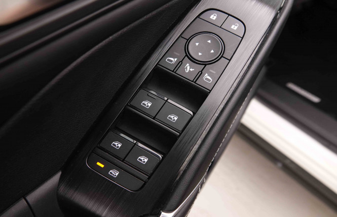 NISSAN_NISSAN_QASHQAI_2549337_20.jpg