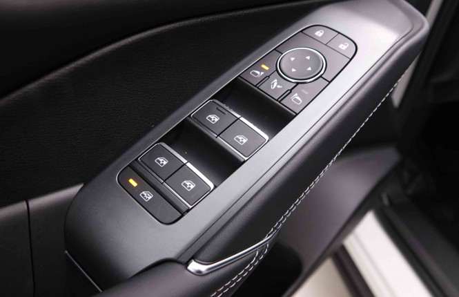 NISSAN_NISSAN_QASHQAI_2550659_18.jpg NISSAN_NISSAN_QASHQAI_2550659_18.jpg