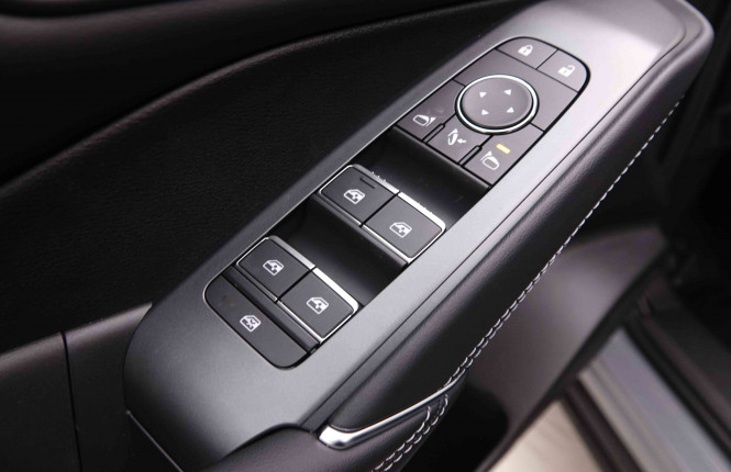 NISSAN_NISSAN_QASHQAI_2550660_20.jpg NISSAN_NISSAN_QASHQAI_2550660_20.jpg