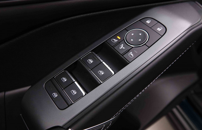 NISSAN_NISSAN_QASHQAI_2653494_20.jpg NISSAN_NISSAN_QASHQAI_2653494_20.jpg