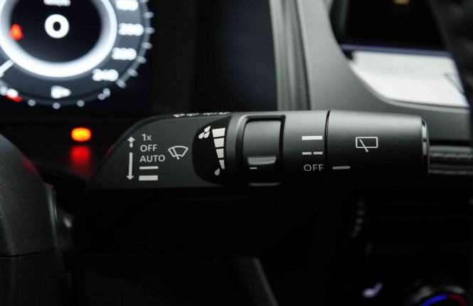 NISSAN_NISSAN_QASHQAI_2653743_20.jpg