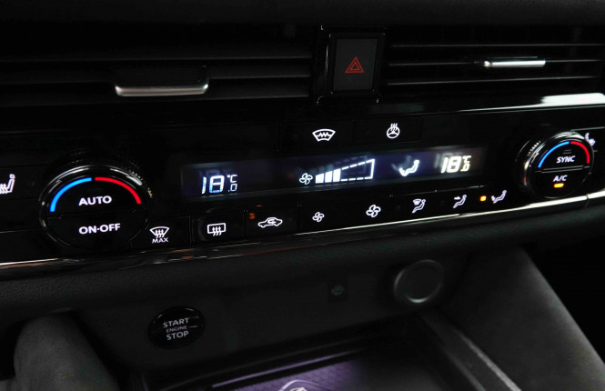 NISSAN_NISSAN_QASHQAI_2653746_14.jpg NISSAN_NISSAN_QASHQAI_2653746_14.jpg