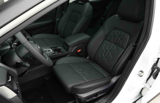 NISSAN_NISSAN_QASHQAI_2653754_7.jpg NISSAN_NISSAN_QASHQAI_2653754_7.jpg