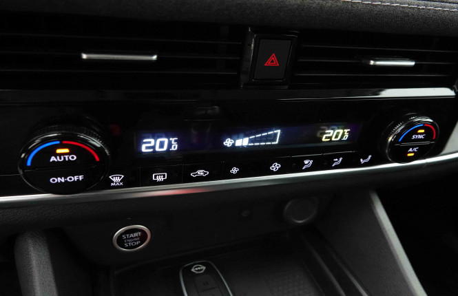 NISSAN_NISSAN_QASHQAI_2653919_11.jpg NISSAN_NISSAN_QASHQAI_2653919_11.jpg