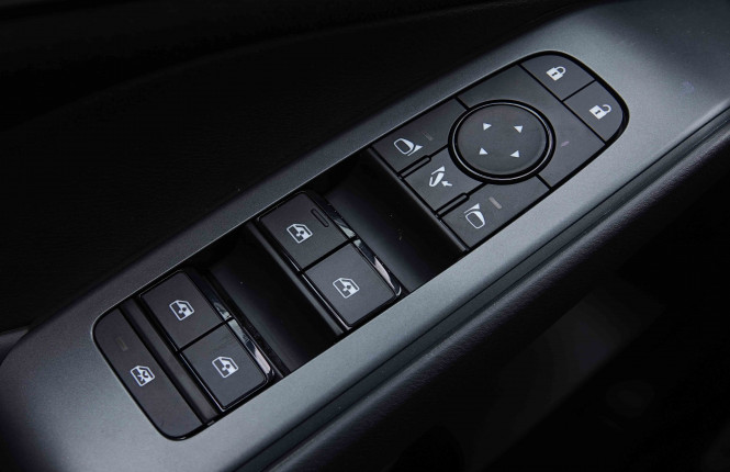 NISSAN_NISSAN_QASHQAI_2655138_24.jpg NISSAN_NISSAN_QASHQAI_2655138_24.jpg