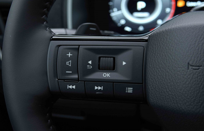 NISSAN_NISSAN_QASHQAI_2655139_19.jpg NISSAN_NISSAN_QASHQAI_2655139_19.jpg