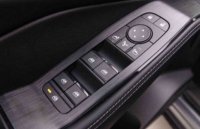 NISSAN_NISSAN_XTRAIL_2551473_20.jpg NISSAN_NISSAN_XTRAIL_2551473_20.jpg