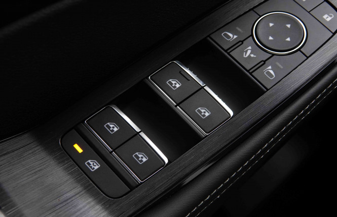 NISSAN_NISSAN_XTRAIL_2653006_22.jpg