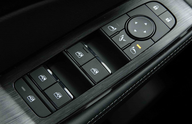 NISSAN_NISSAN_XTRAIL_2653471_20.jpg NISSAN_NISSAN_XTRAIL_2653471_20.jpg