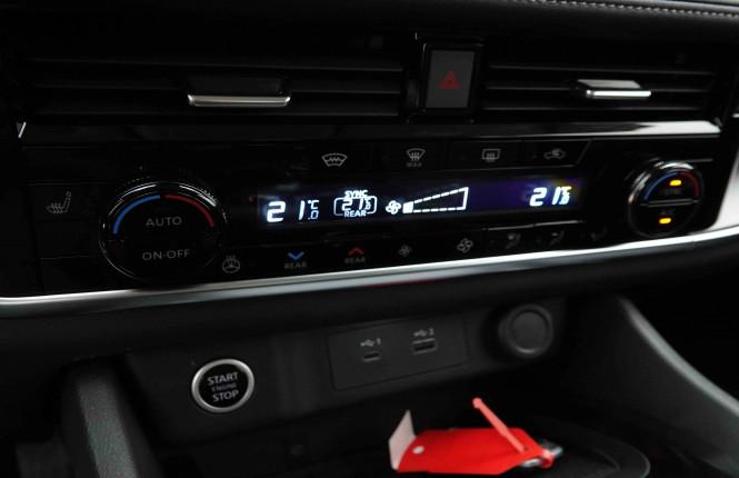 NISSAN_NISSAN_XTRAIL_2653484_12.jpg