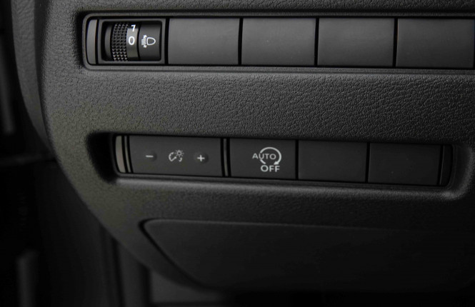 NISSAN_NISSAN_XTRAIL_2653484_19.jpg