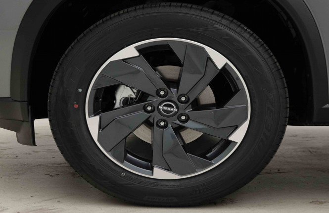 NISSAN_NISSAN_XTRAIL_2653486_42.jpg