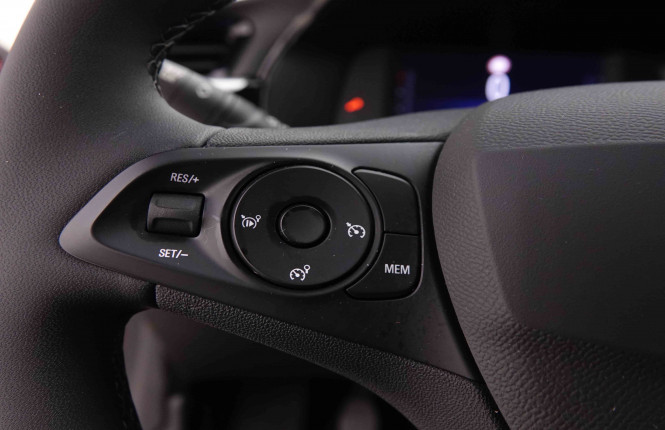 OPEL_OPEL_CORSA_2550429_17.jpg OPEL_OPEL_CORSA_2550429_17.jpg