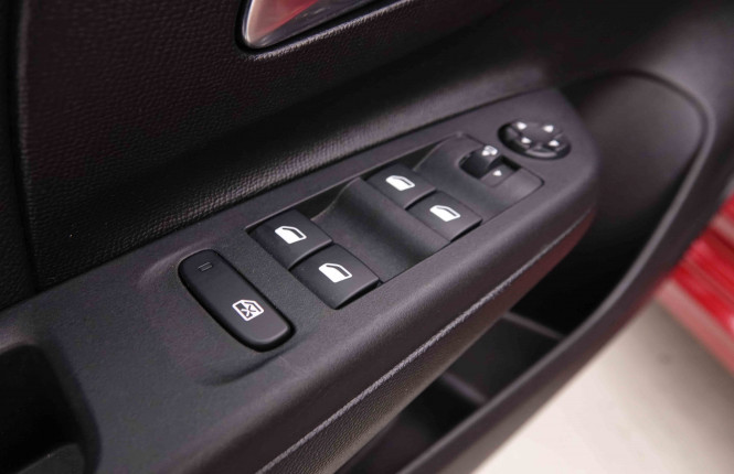 OPEL_OPEL_CORSA_2550429_19.jpg OPEL_OPEL_CORSA_2550429_19.jpg